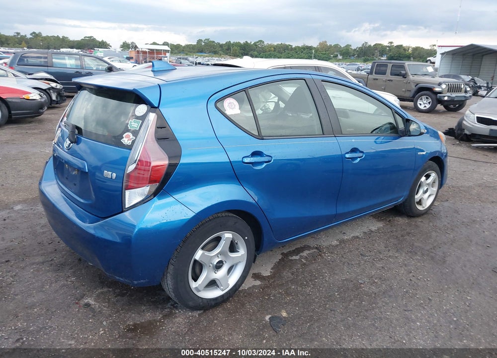 2015 TOYOTA PRIUS C TWO VIN: JTDKDTB34F1585531