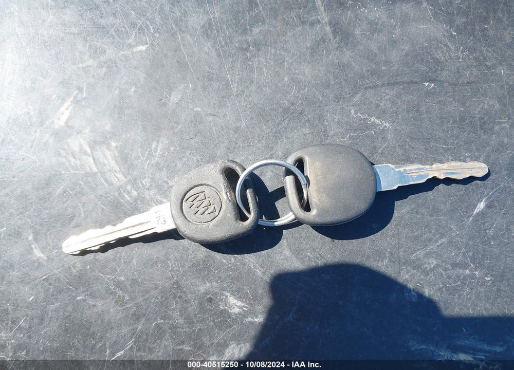 2000 BUICK LESABRE LIMITED VIN: 1G4HR54K8YU120789