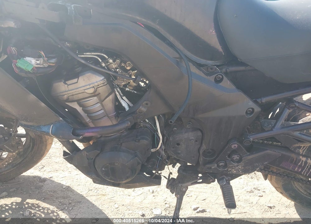 2015 KAWASAKI LZ1000 B VIN: JKALZCB11FA000984