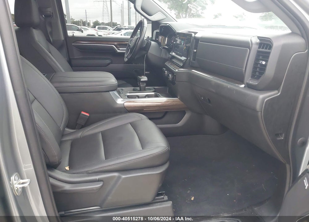 2023 CHEVROLET SILVERADO 1500 4WD SHORT BED RST/4WD STANDARD BED RST VIN: 1GCUDEE83PZ197754