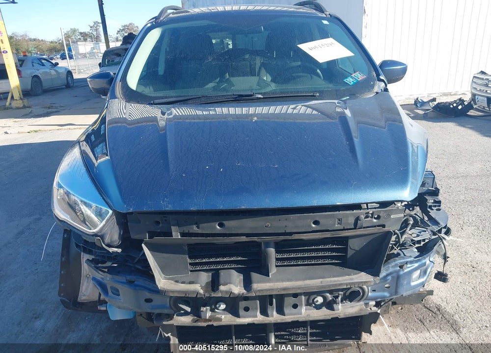 2018 FORD ESCAPE SE VIN: 1FMCU9GD2JUC25444