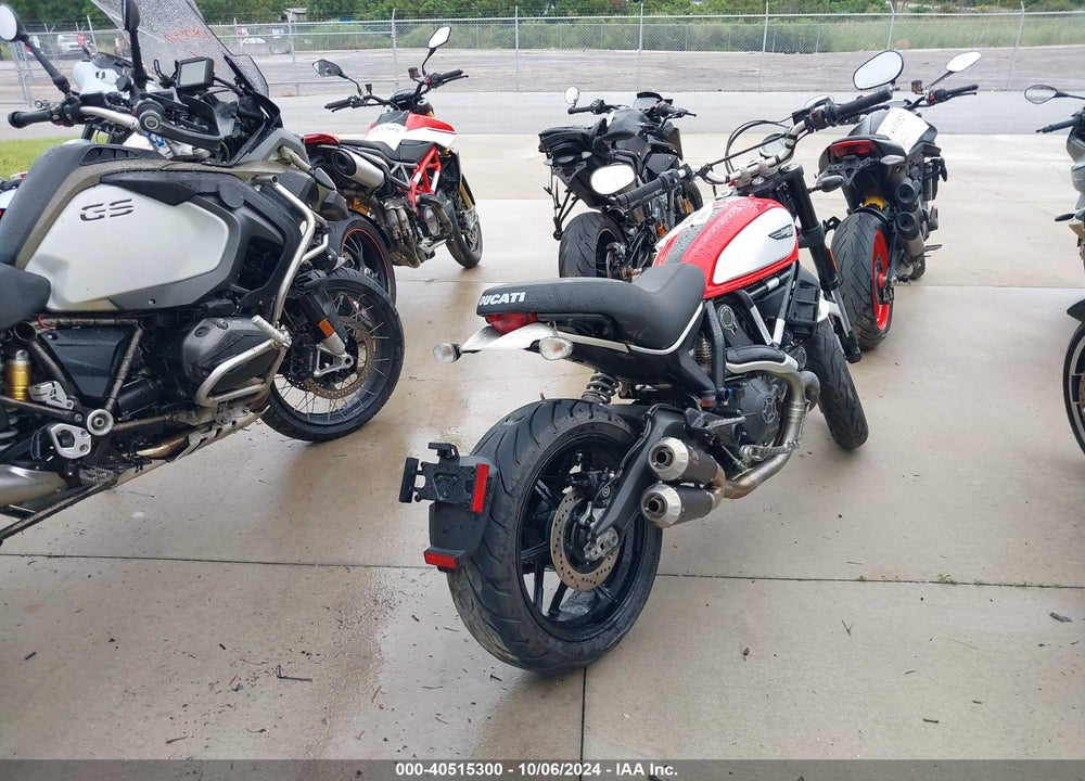 2018 DUCATI SCRAMBLER 800 VIN: ML015ANM8JT013490