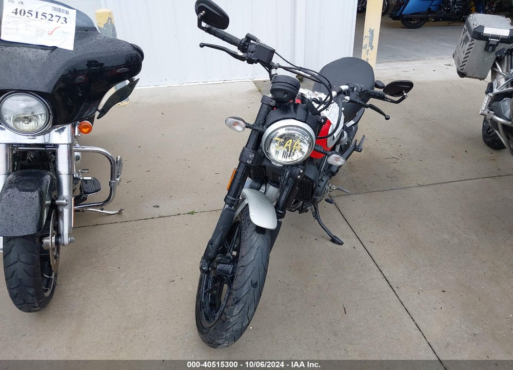 2018 DUCATI SCRAMBLER 800 VIN: ML015ANM8JT013490