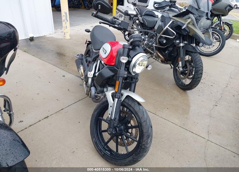 2018 DUCATI SCRAMBLER 800 VIN: ML015ANM8JT013490