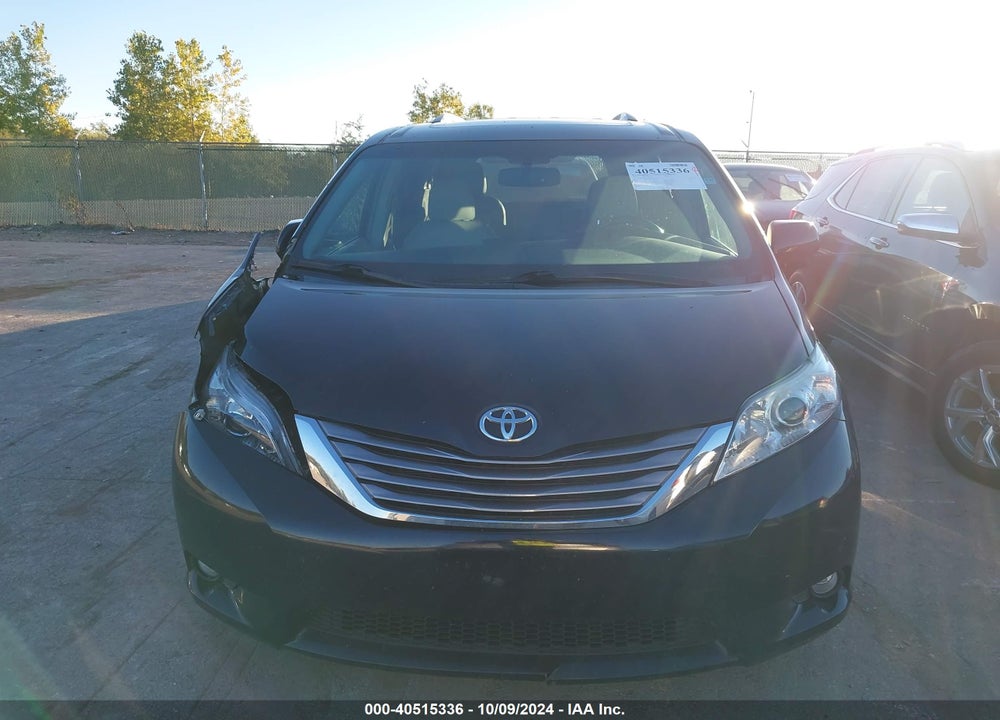 2015 TOYOTA SIENNA XLE 8 PASSENGER VIN: 5TDYK3DC6FS680074
