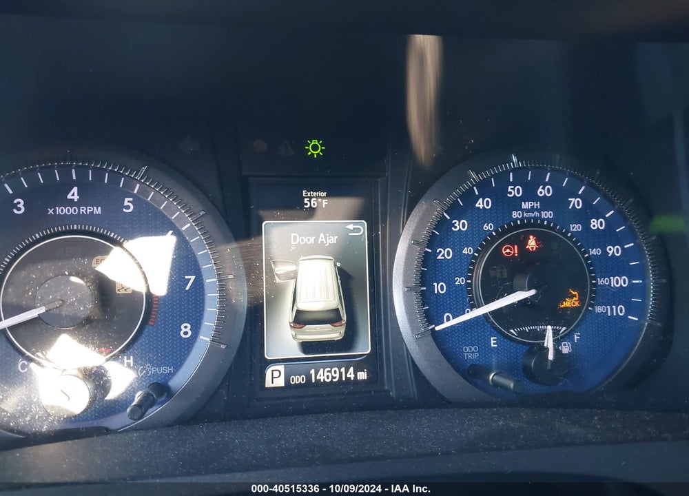 2015 TOYOTA SIENNA XLE 8 PASSENGER VIN: 5TDYK3DC6FS680074
