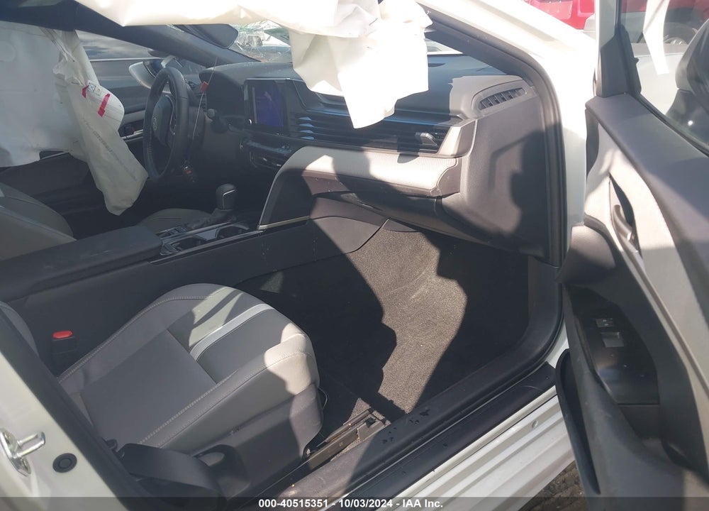 2025 TOYOTA CAMRY SE VIN: 4T1DAACKXSU006056