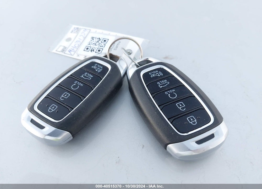2021 HYUNDAI ELANTRA SEL VIN: 5NPLM4AG7MH034224