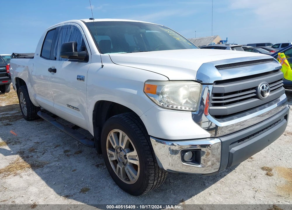 2015 TOYOTA TUNDRA SR 5.7L V8 VIN: 5TFUY5F18FX433833
