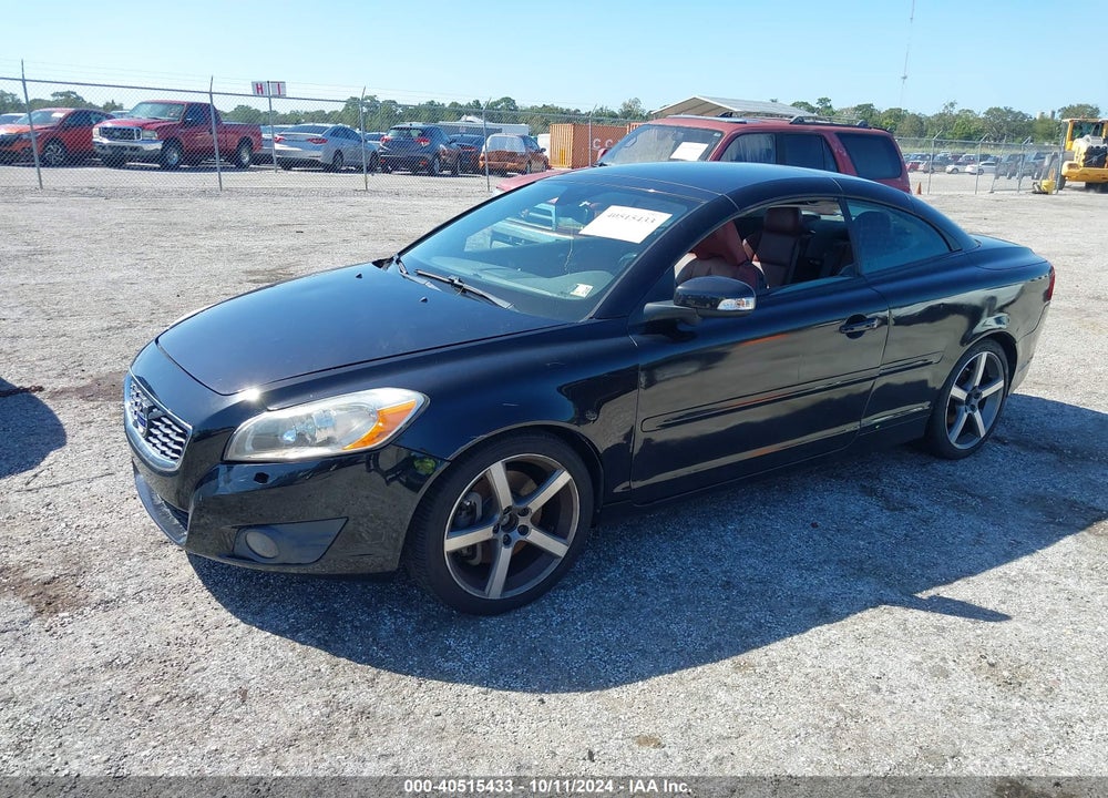 2013 VOLVO C70 T5 VIN: YV1672MC0DJ136225