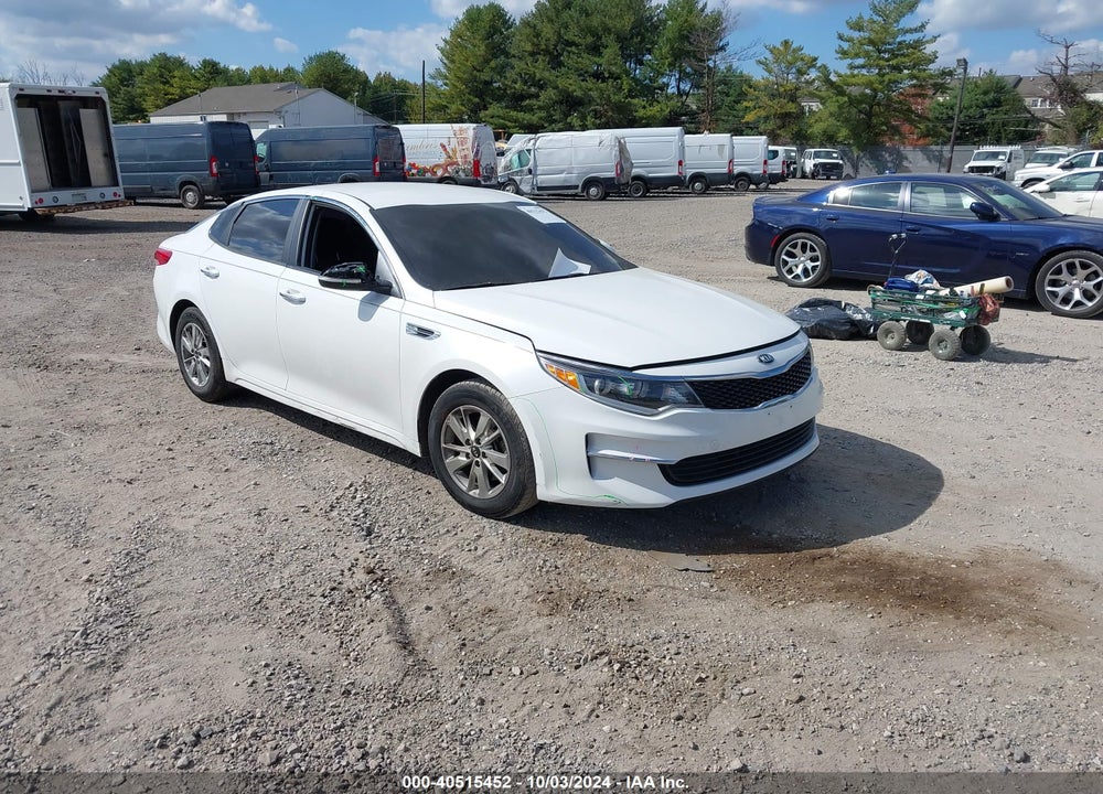 2017 KIA OPTIMA LX VIN: KNAGT4L36H5138009