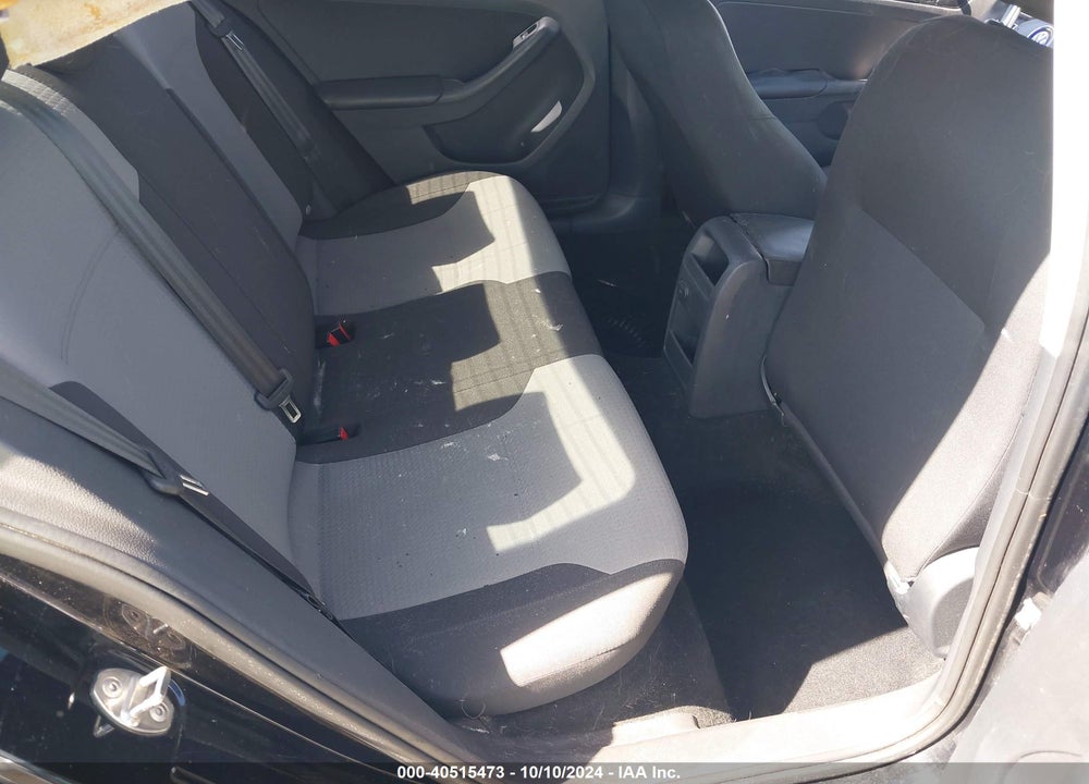 2017 VOLKSWAGEN JETTA 1.4T S VIN: 3VW2B7AJ8HM385770