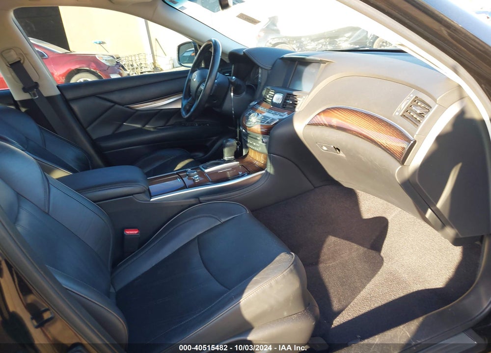 2015 INFINITI Q70L 3.7X VIN: JN1BY1PR4FM830478