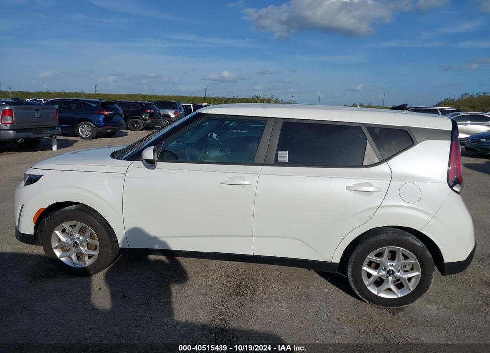 2023 KIA SOUL LX VIN: KNDJ23AU0P7874660