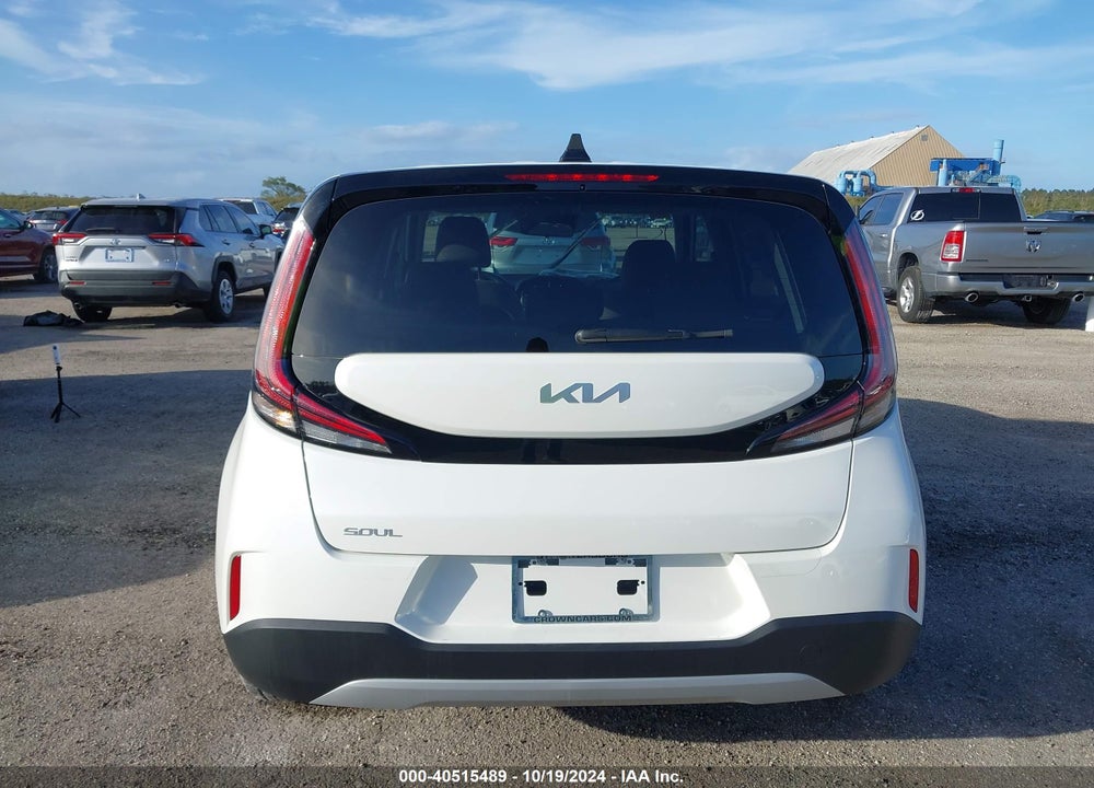 2023 KIA SOUL LX VIN: KNDJ23AU0P7874660