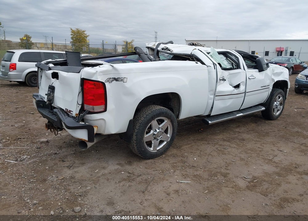 2014 GMC SIERRA 2500HD DENALI VIN: 1GT125E8XEF170297