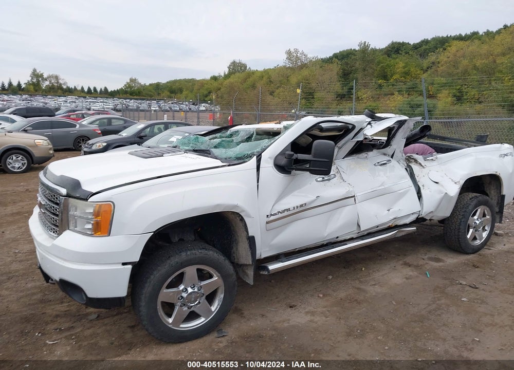 2014 GMC SIERRA 2500HD DENALI VIN: 1GT125E8XEF170297