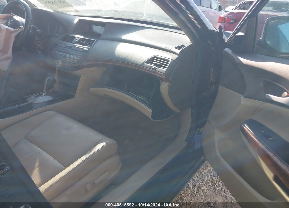 2010 HONDA ACCORD 3.5 EX-L VIN: 1HGCP3F89AA031915