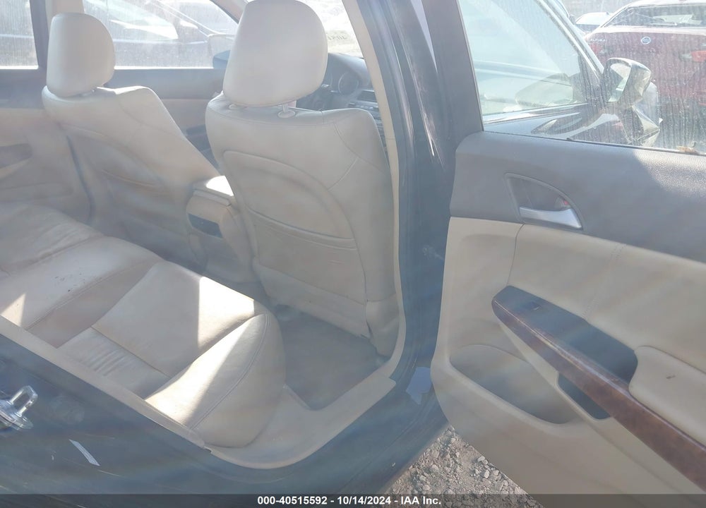 2010 HONDA ACCORD 3.5 EX-L VIN: 1HGCP3F89AA031915
