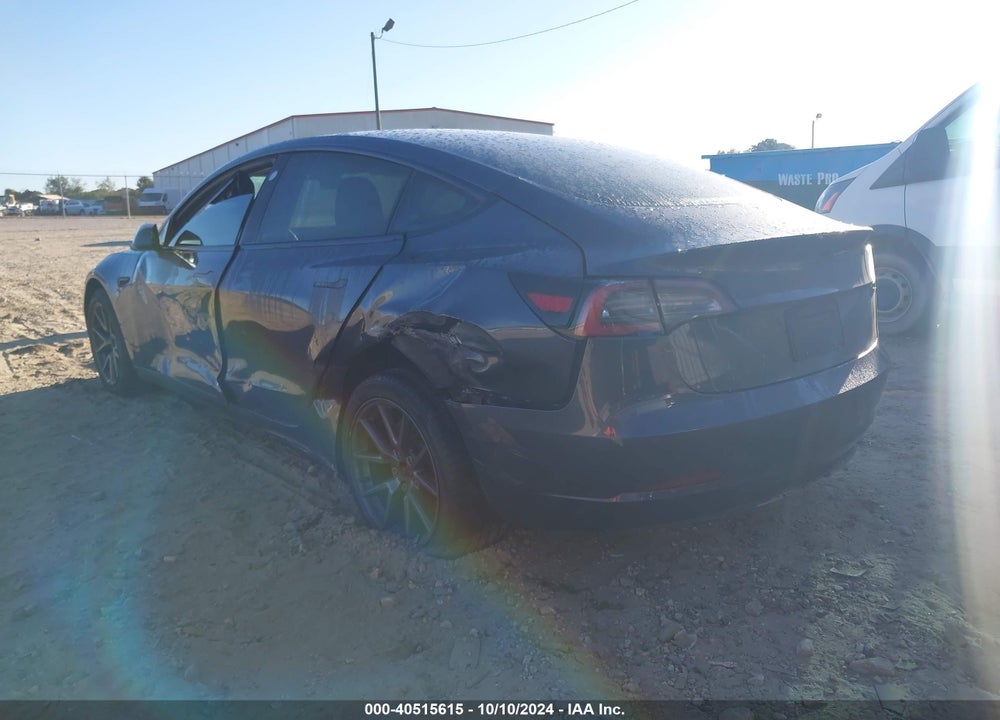 2022 TESLA MODEL 3 REAR-WHEEL DRIVE VIN: 5YJ3E1EA3NF370051