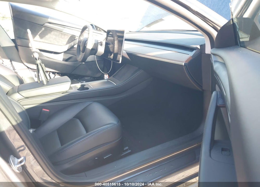 2022 TESLA MODEL 3 REAR-WHEEL DRIVE VIN: 5YJ3E1EA3NF370051
