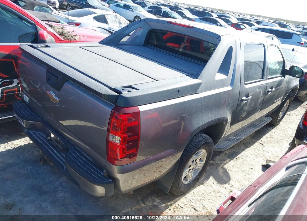 2007 CHEVROLET AVALANCHE 1500 LS VIN: 3GNEC12027G123926