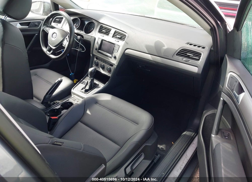 2015 VOLKSWAGEN GOLF TSI S 2-DOOR VIN: 3VW917AU8FM097420