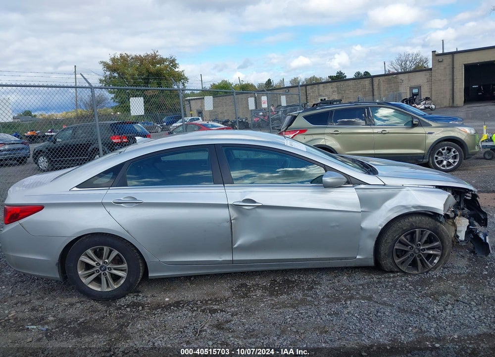 2013 HYUNDAI SONATA GLS VIN: 5NPEB4AC5DH796687