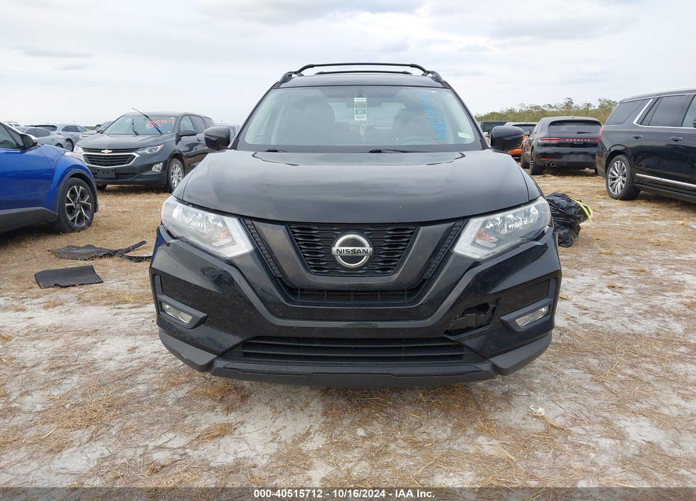 2018 NISSAN ROGUE SV VIN: 5N1AT2MT1JC768514