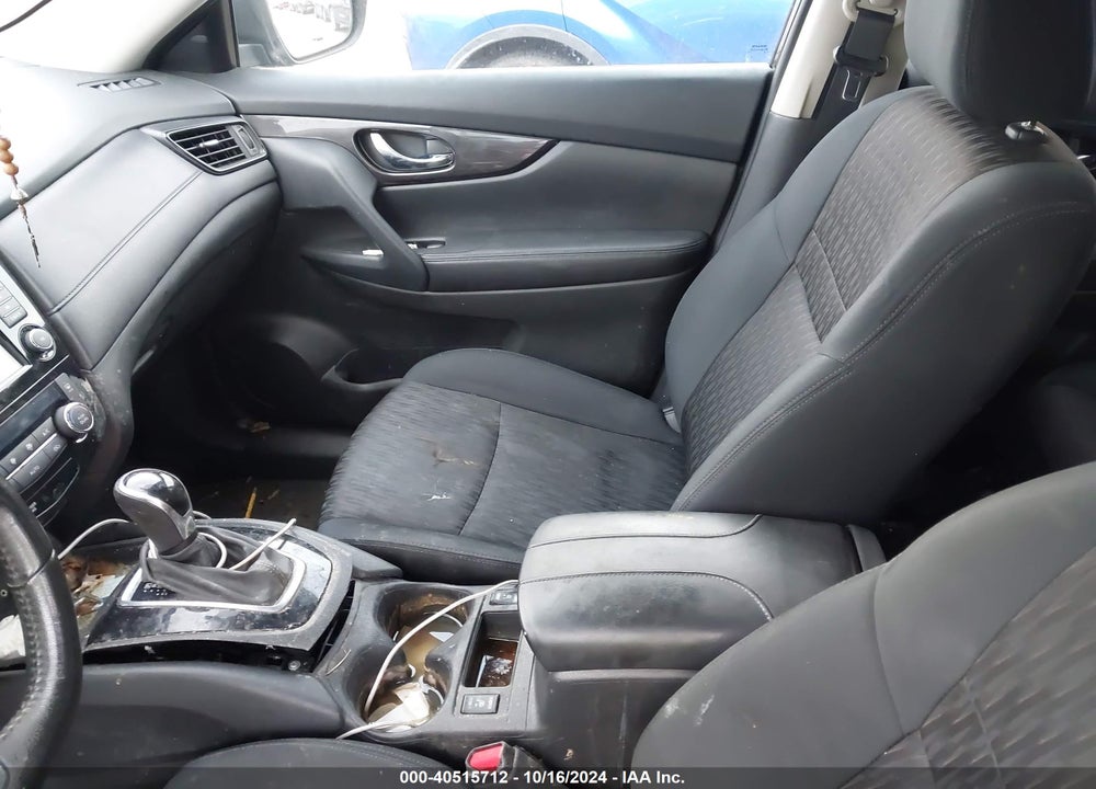 2018 NISSAN ROGUE SV VIN: 5N1AT2MT1JC768514