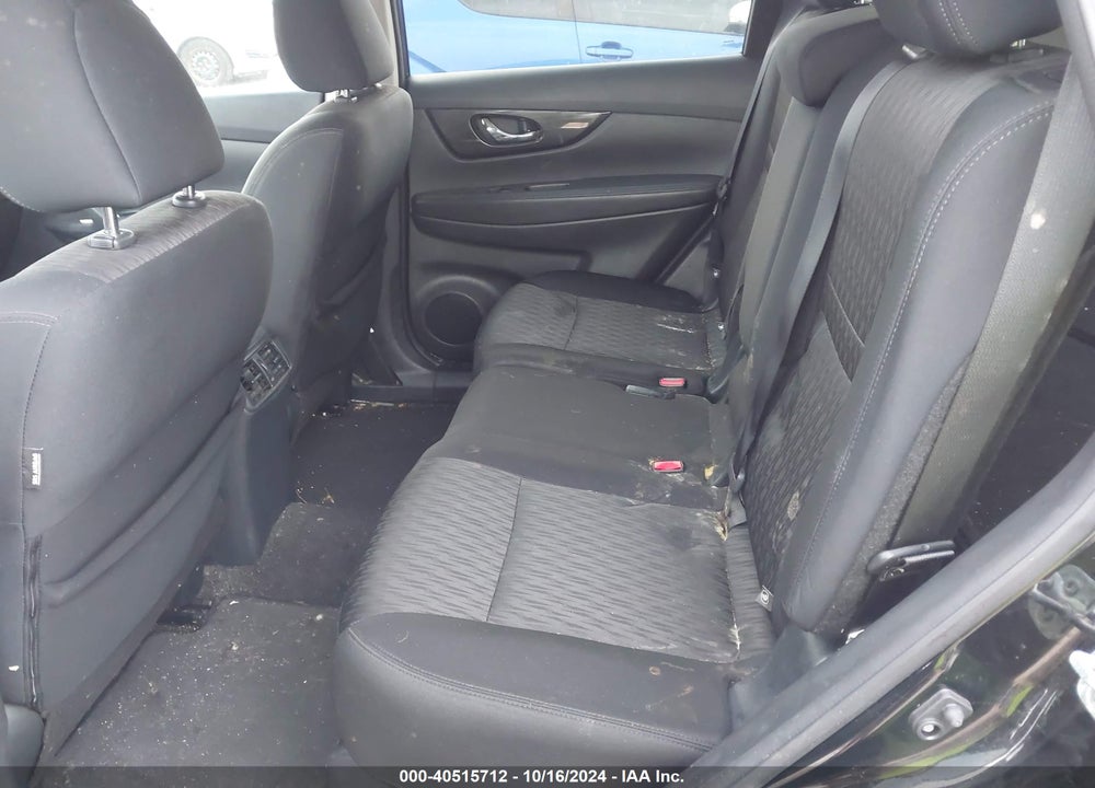 2018 NISSAN ROGUE SV VIN: 5N1AT2MT1JC768514