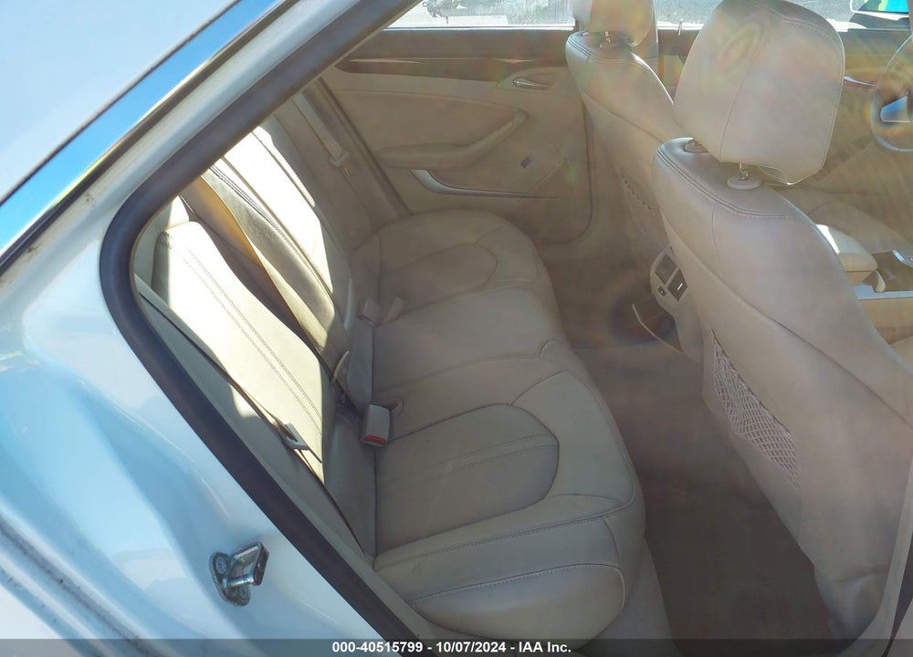 2010 CADILLAC CTS LUXURY VIN: 1G6DH5EGXA0134886