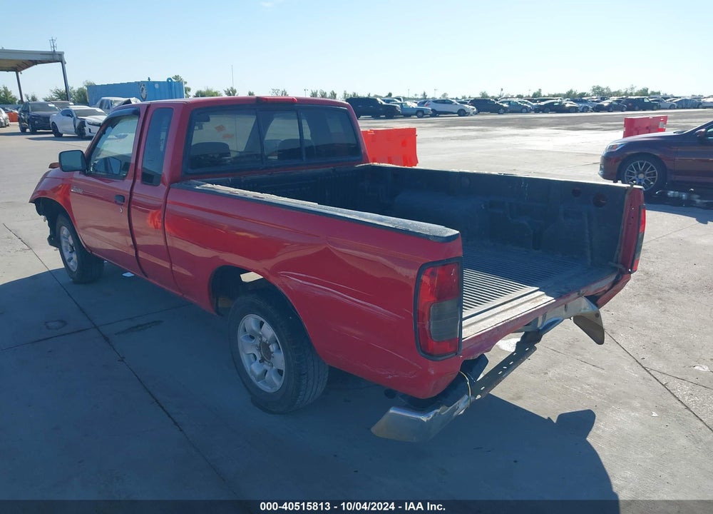 2000 NISSAN FRONTIER XE VIN: 1N6DD26S4YC301081