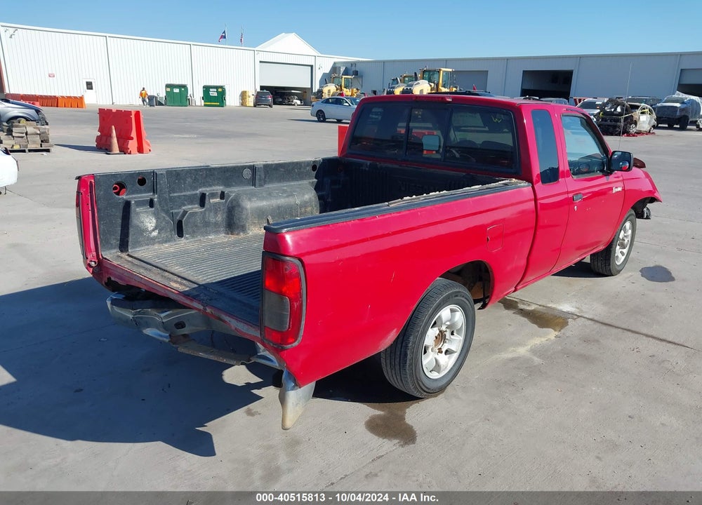 2000 NISSAN FRONTIER XE VIN: 1N6DD26S4YC301081