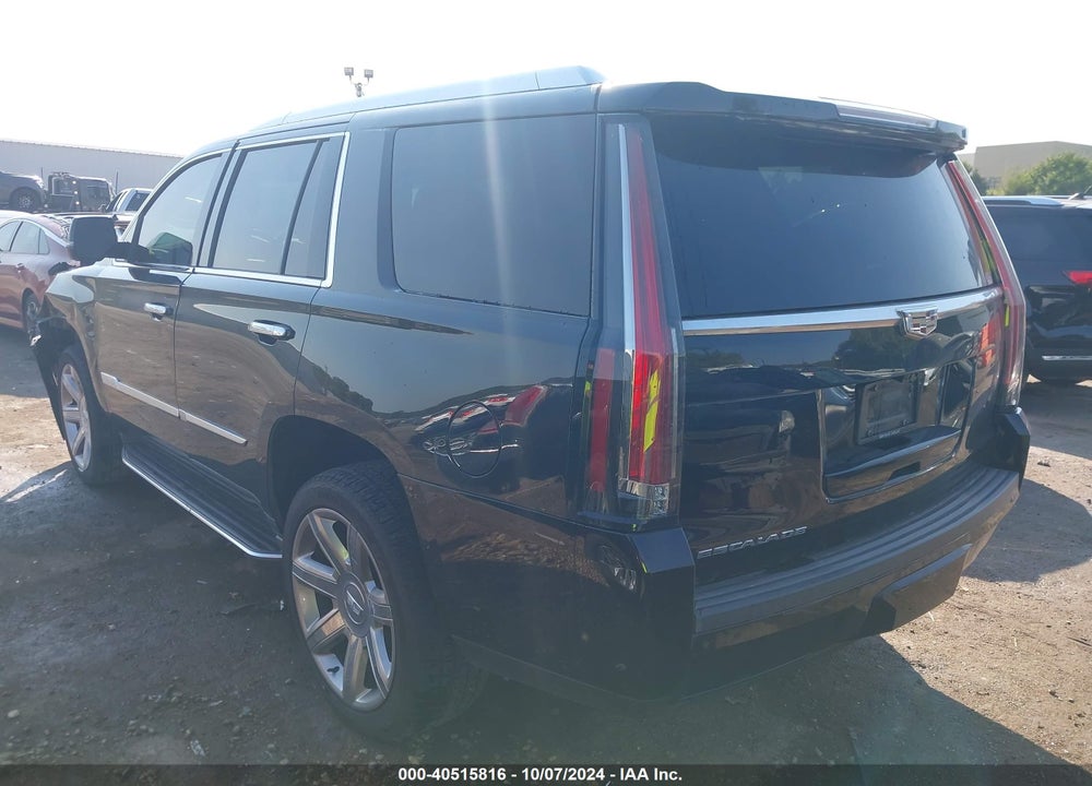 2018 CADILLAC ESCALADE PREMIUM LUXURY VIN: 1GYS3CKJ4JR397811