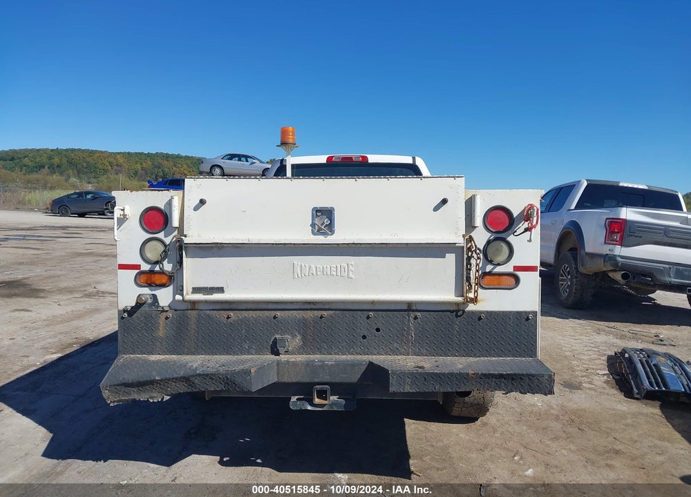 2015 CHEVROLET SILVERADO 2500HD WT VIN: 1GB2CUEG8FZ128198