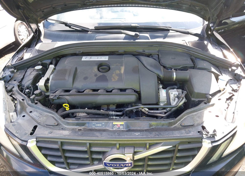 2010 VOLVO XC60 T6/T6 R-DESIGN VIN: YV4992DZ4A2126530
