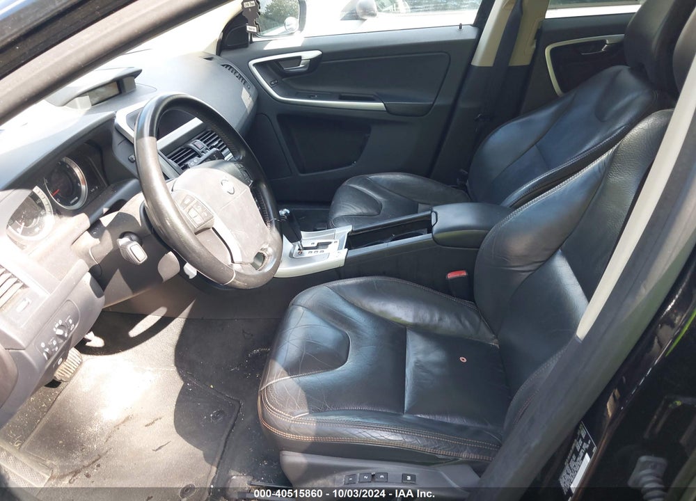 2010 VOLVO XC60 T6/T6 R-DESIGN VIN: YV4992DZ4A2126530