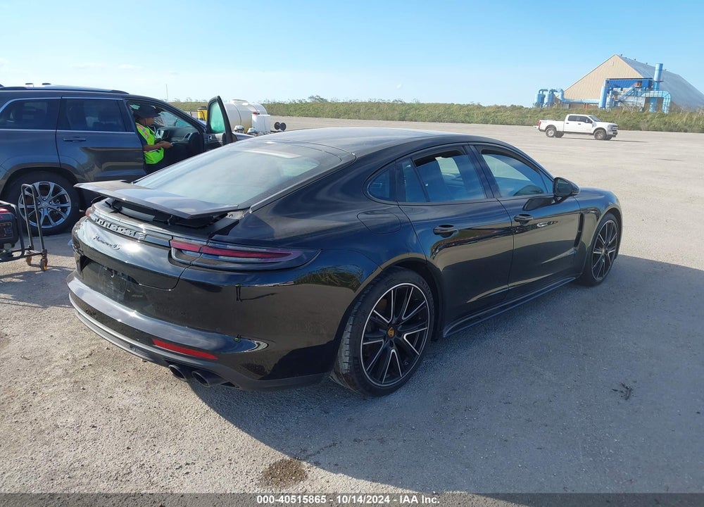2018 PORSCHE PANAMERA 4S VIN: WP0AB2A71JL134425