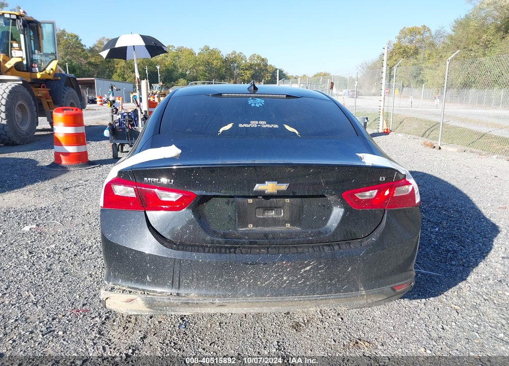 2018 CHEVROLET MALIBU LT VIN: 1G1ZD5ST2JF263033