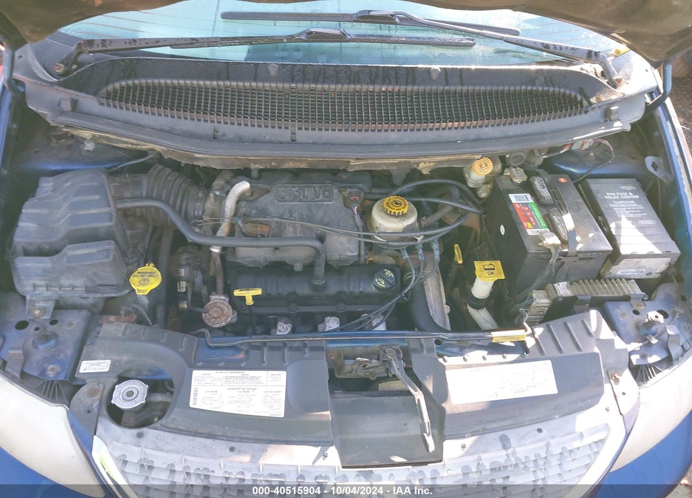 2001 CHRYSLER TOWN & COUNTRY LX VIN: 2C8GP44G31R125007