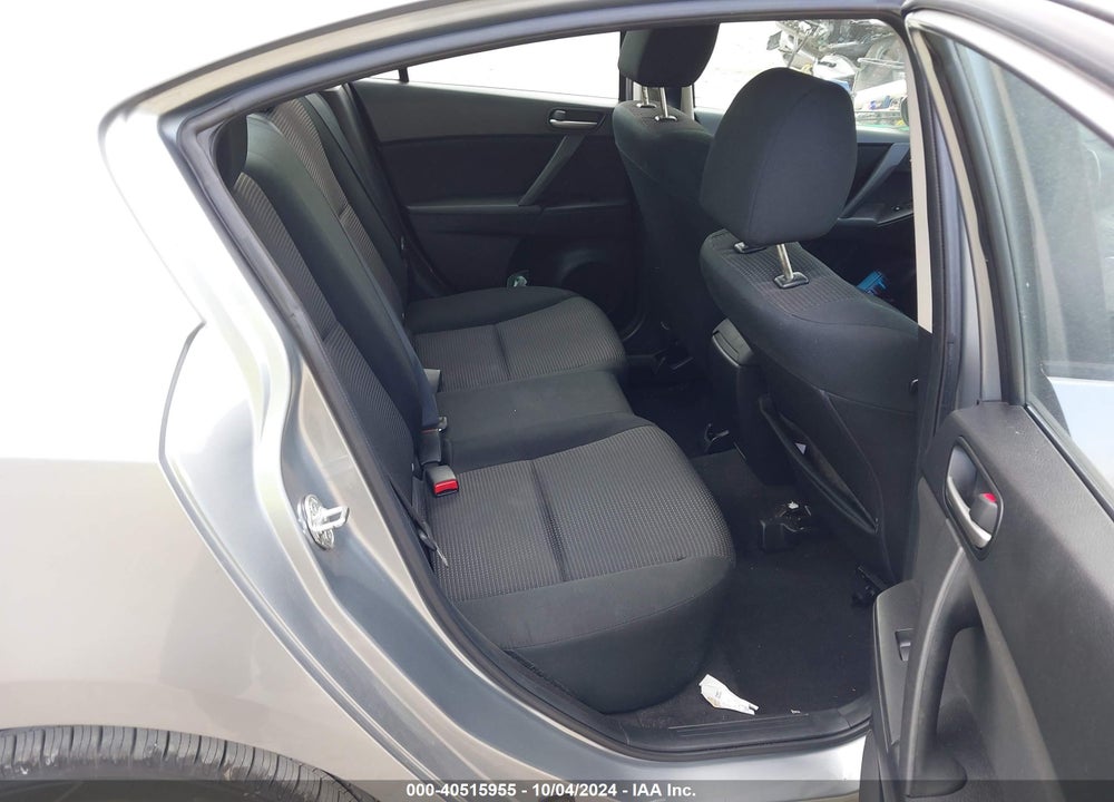 2013 MAZDA 3 I SPORT VIN: JM1BL1UP7D1832593