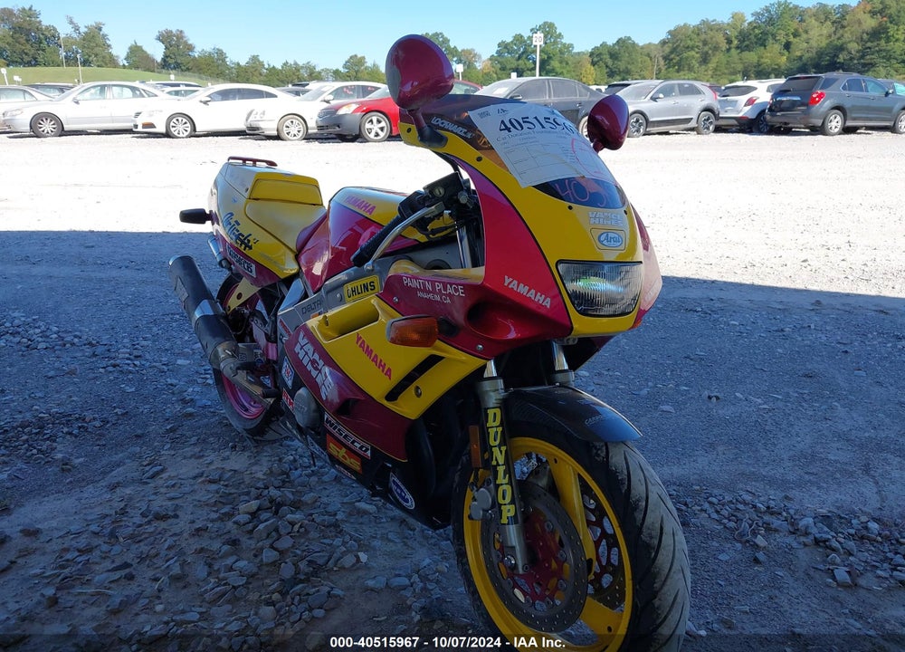 1992 YAMAHA FZR600 R VIN: JYA3HHE09NA041947