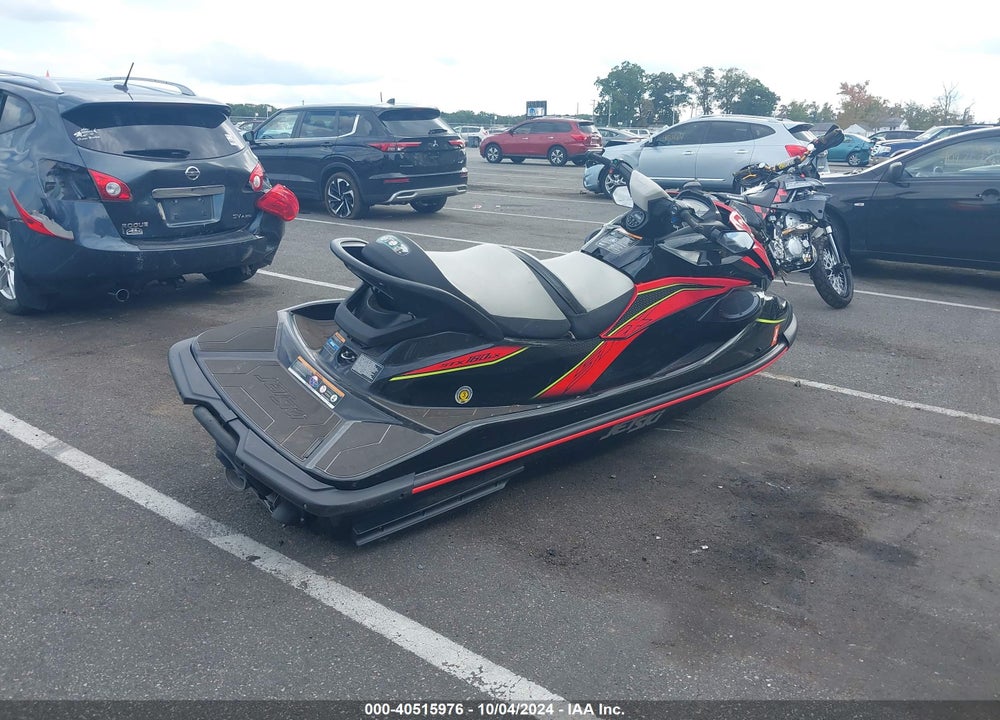 2024 KAWASAKI JET SKI STX VIN: KAW40038F32400000