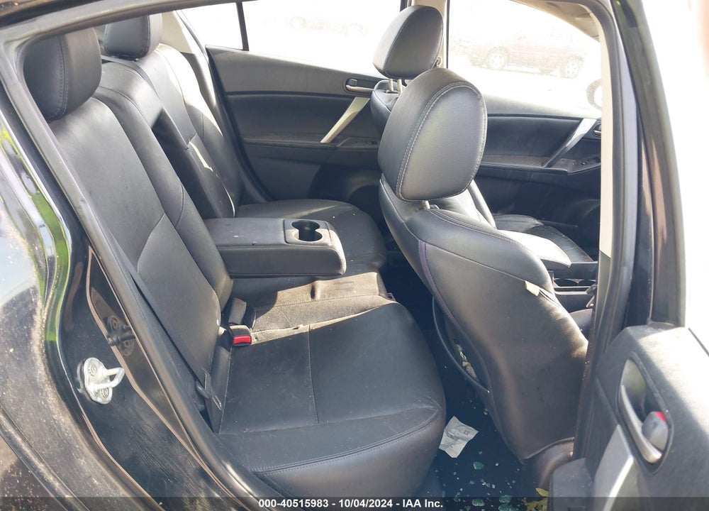 2012 MAZDA MAZDA3 VIN: JM1BL1W82C1608944