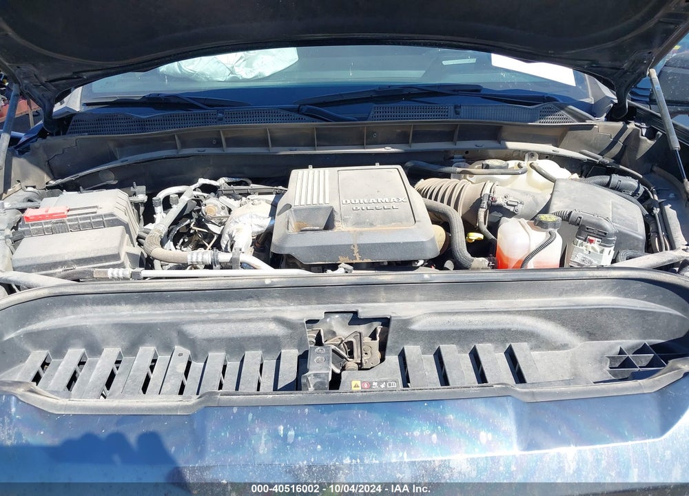 2022 GMC SIERRA 1500 4WD SHORT BOX AT4 VIN: 3GTUUEET8NG562205