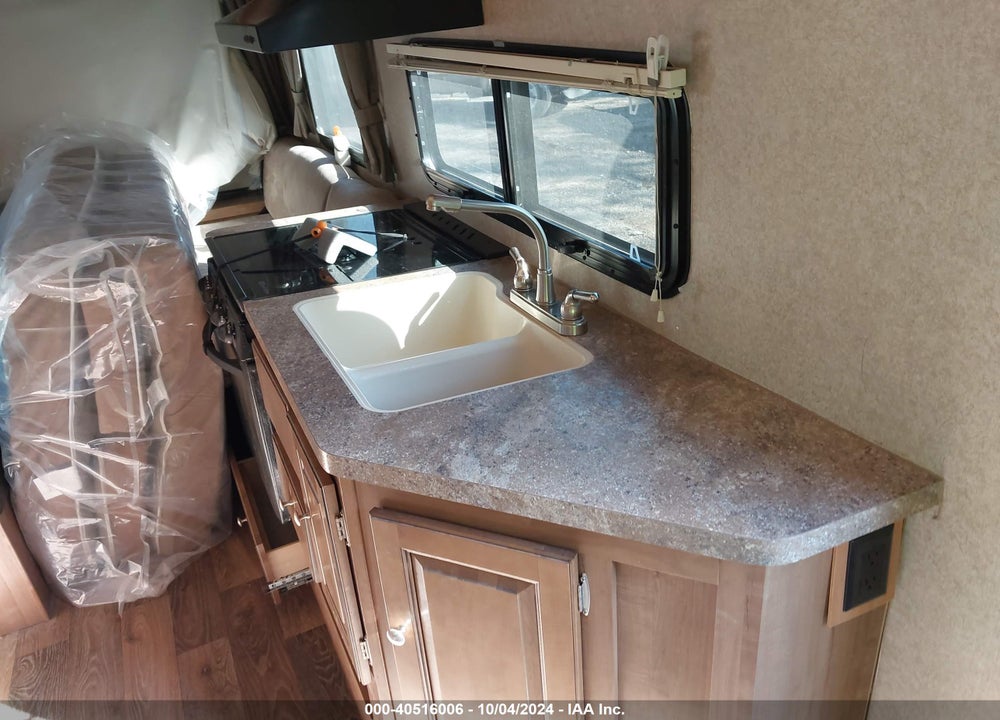 2016 FOREST RIVER ROO ROCKWOOD VIN: 4X4TRLU20GZ142218