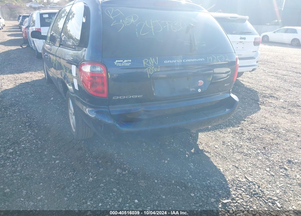 2005 DODGE GRAND CARAVAN SXT VIN: 2D4GP44L05R311756