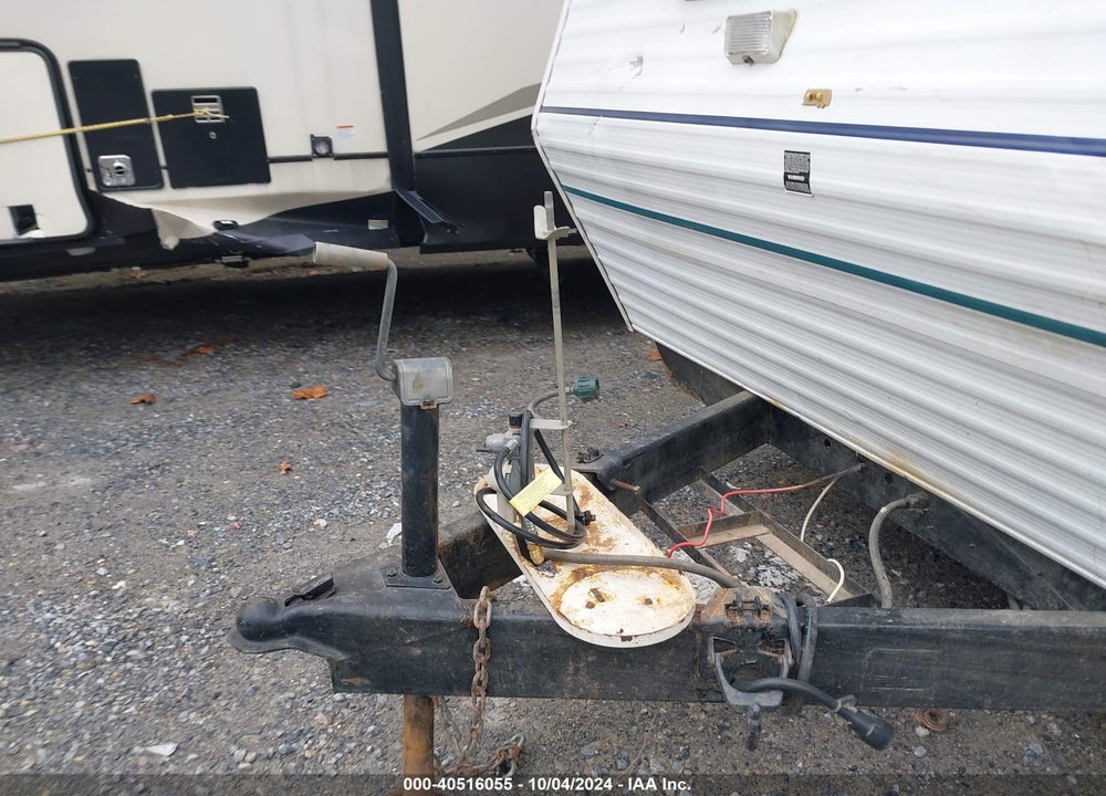 2000 SALEM EW4740 VIN: 4X4TSLZ24YR190660