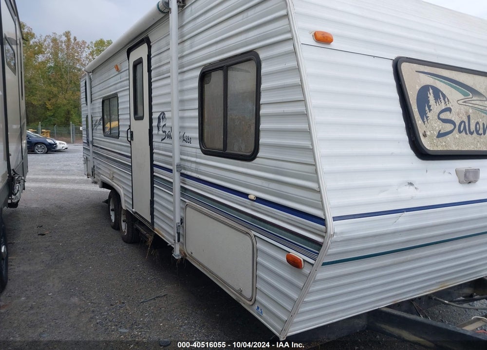 2000 SALEM EW4740 VIN: 4X4TSLZ24YR190660
